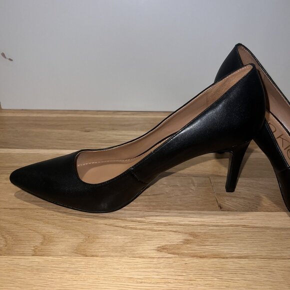 Calvin Klein Black Pump Woman Shoes - Picture 4 of 7